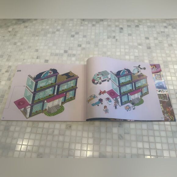 Lego Friends Instruction Manuals Lot - Picture 14 of 14